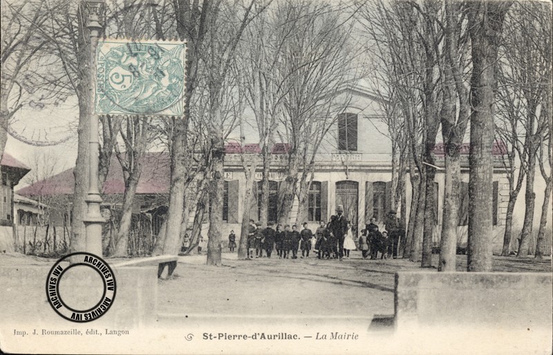 La Mairie et l'École