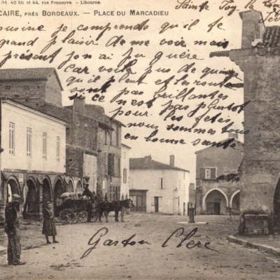 CPA 05 St Macaire Place du Mercadiou