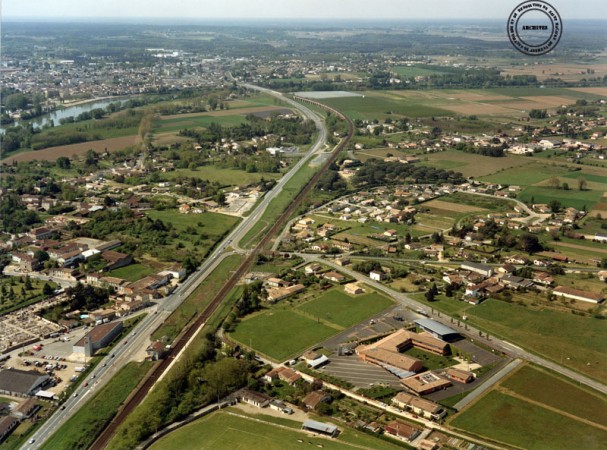 06 vue sur la n113 langon en arrire plan