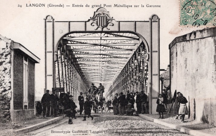 langon entre  e du grand pont mettaliquesur la garonne