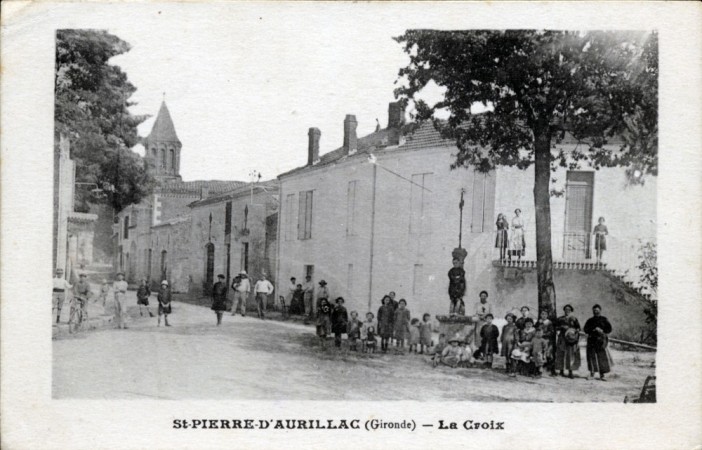 008 le bourg la croix