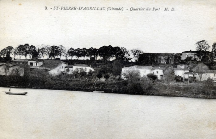21 st pierre d aurillac  gironde  quartier du port