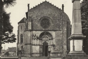 Saint Macaire Fa  ade de l Eglise