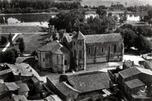 Saint Macaire l Eglise vue aerienne