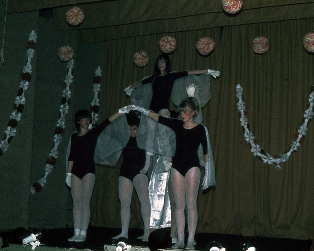 LE THEATRE